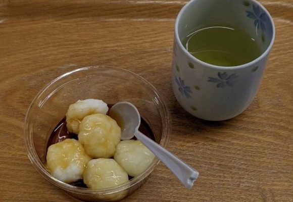 🍡みたらし牛乳餅を作りました🍡（長丘）