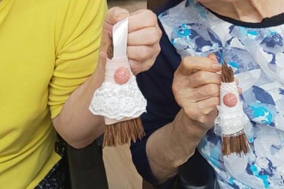 工作～ミニ箒🧹の製作～（長丘）