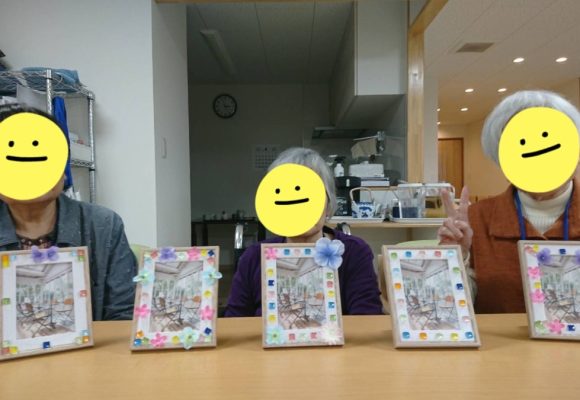 【那珂店】カラフルな写真立て💖づくり