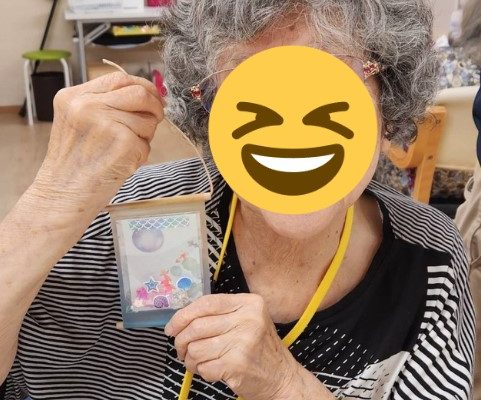 【長丘店】夏の壁かざり作り